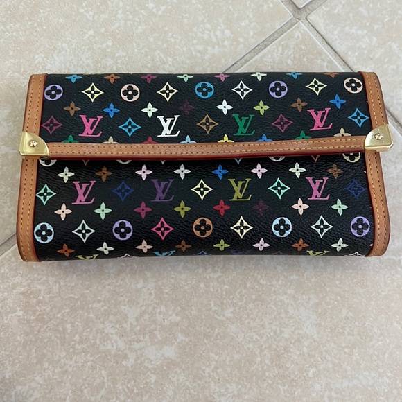 Louis Vuitton Handbags - Louis Vuitton wallet